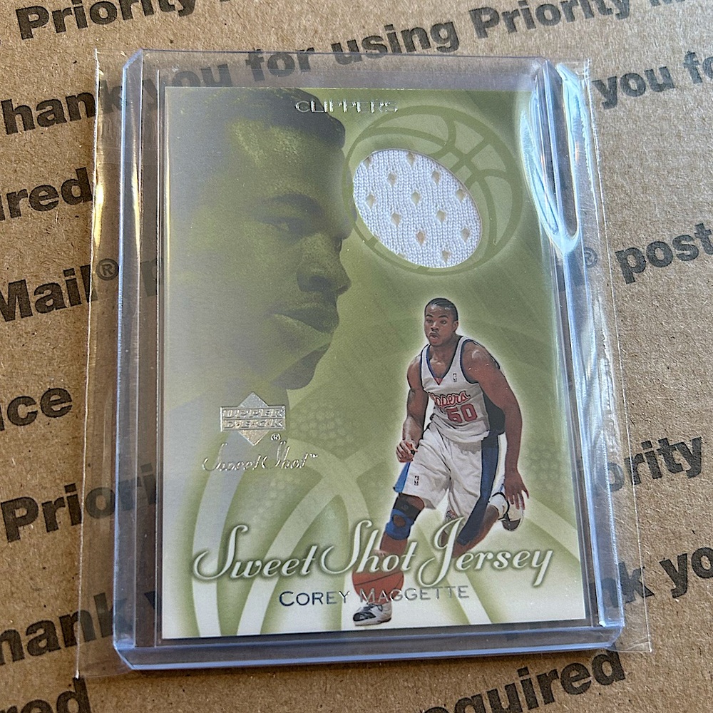 Corey Maggette ‘01 Upper Deck Sweet Shot Jersey Card No. CM